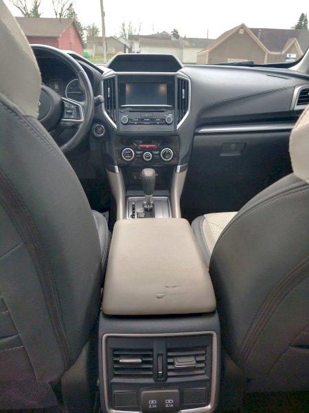 2021 Subaru Forester Premium. i8