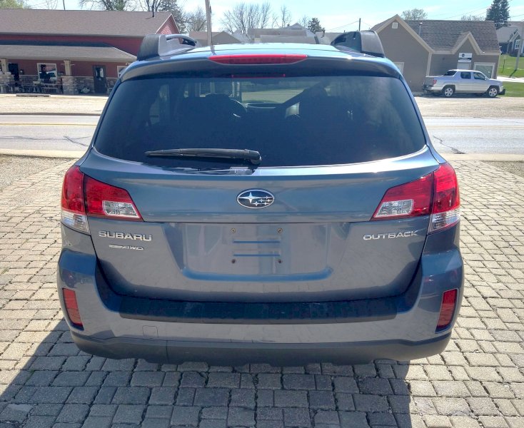 2013 Subaru Outback 2.5i Premium. IMG_20260421_141632026_HDR