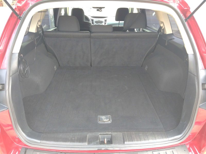 2012 Subaru Outback 2.5i AWP. m