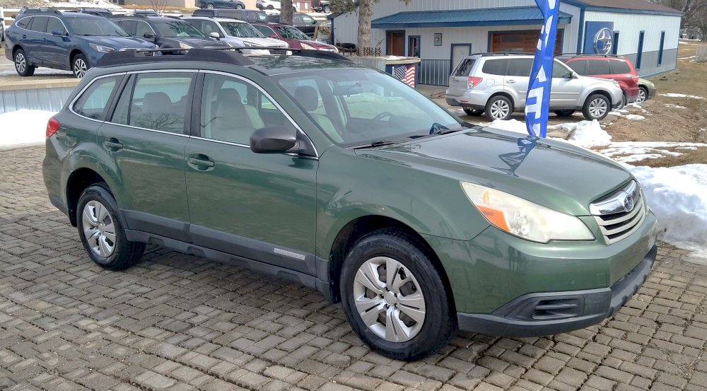 2011 Subaru Outback 2.5i MANUAL. IMG_20260304_110614138_HDR