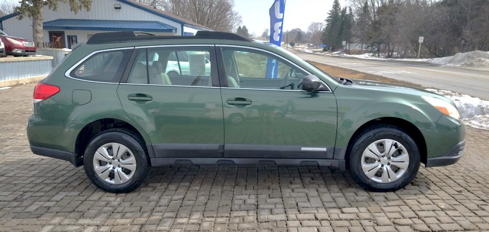 2011 Subaru Outback 2.5i MANUAL. IMG_20260304_110800416_HDR