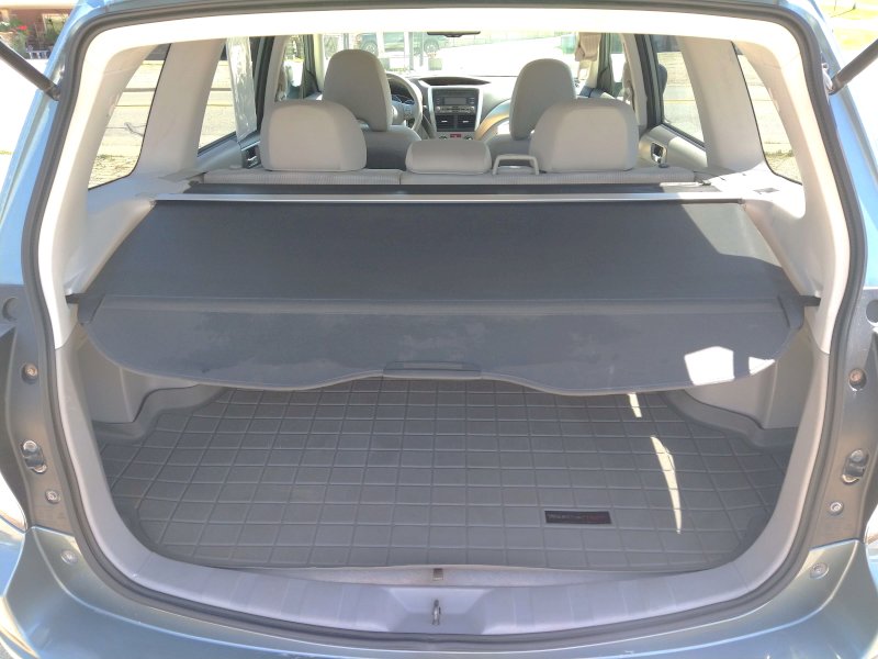 2009 Subaru Forester 2.5x Premium. k
