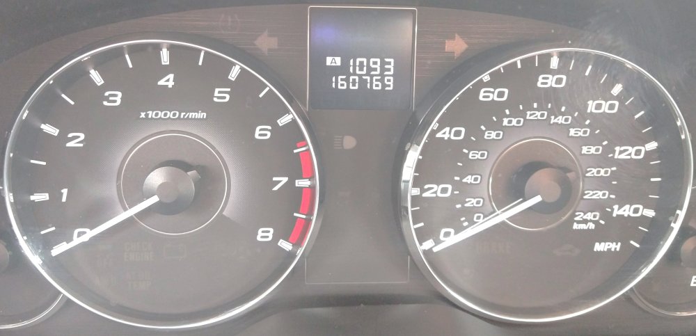 2012 Subaru Outback 2.5i AWP. o1