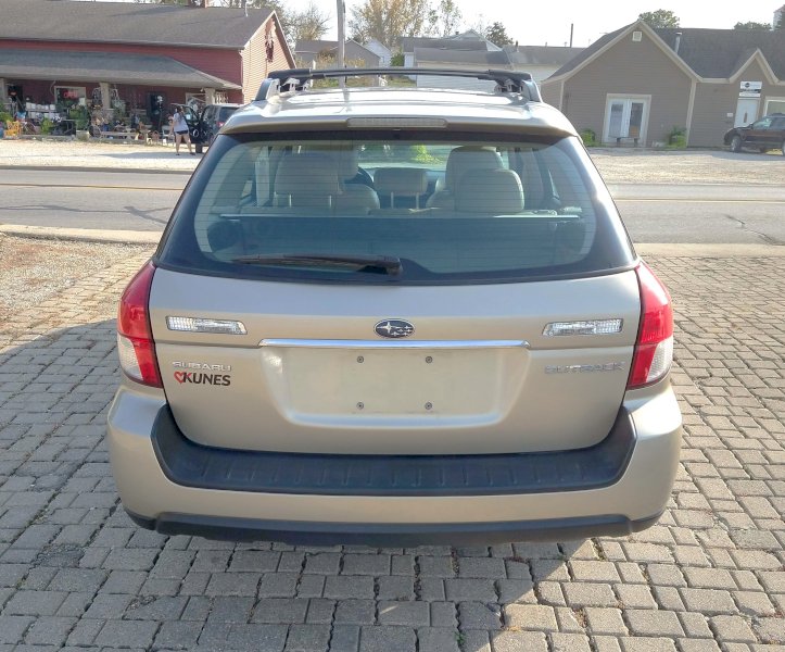 2008 Subaru Outback 2.5i Limited. e