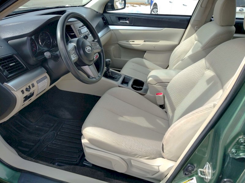 2011 Subaru Outback 2.5i MANUAL. IMG_20260304_110952088_HDR